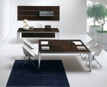 Table de réunion contemporaine / en placage...