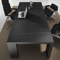 Table de réunion contemporaine / en plaqué...