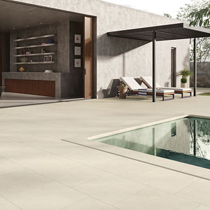 margelle de piscine en béton