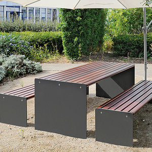 table de pique-nique contemporaine 1