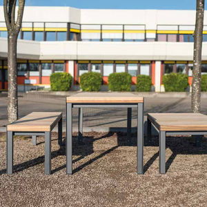 table de pique-nique contemporaine 1
