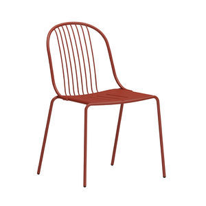 chaise de jardin contemporaine