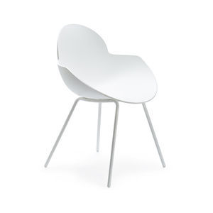 chaise contemporaine 1