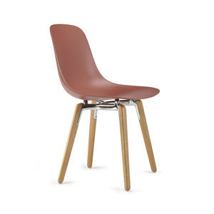 chaise design scandinave 1