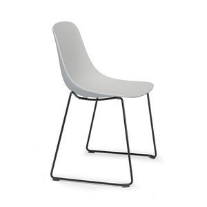 chaise contemporaine 1