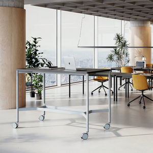 table de travail contemporaine