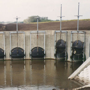 vanne de contrôle des eaux 1