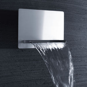 pommeau de douche mural 1