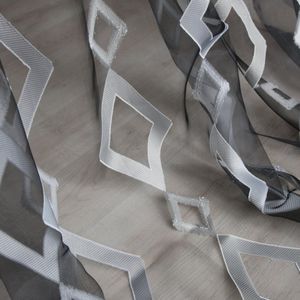 voilage à motif géométrique / en Trevira CS®