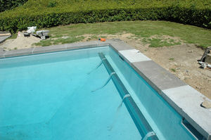 couverture de piscine automatique
