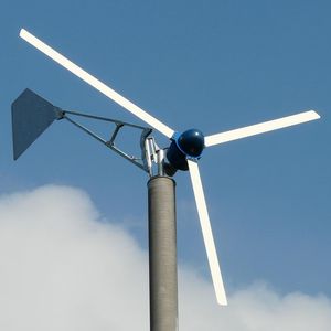 petite éolienne à axe horizontal
