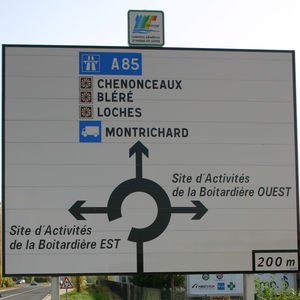 panneau signalétique au sol