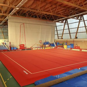 praticable pour gymnastique 1