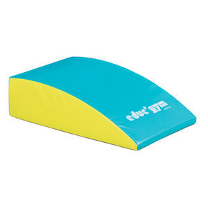 tremplin de gymnastique