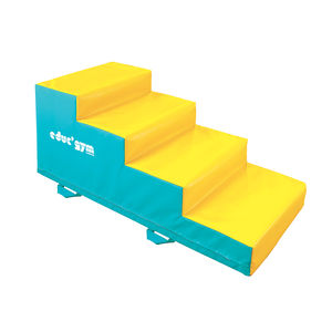 module en mousse pour parcours de jeux