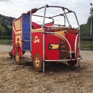 véhicule pour aire de jeux