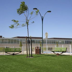 banc public / contemporain / en acier / avec dossier