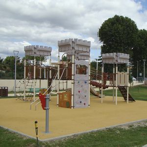 structure de jeu pour aire de jeux 1