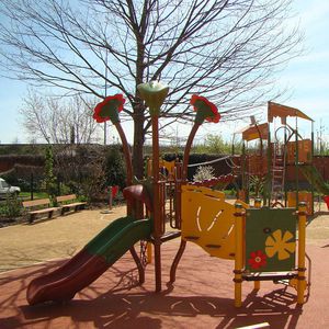 structure de jeu pour aire de jeux / en plastique / en acier / en HPL