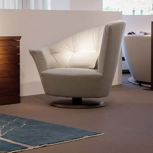fauteuil contemporain / en tissu / en cuir / pivotant
