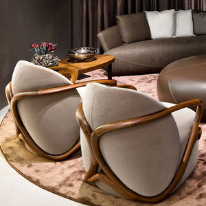 fauteuil contemporain / en tissu / en cuir / en noyer