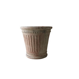 pot de jardin en terracotta