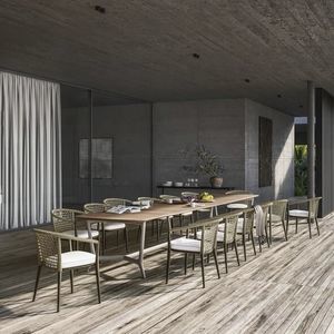 chaise contemporaine