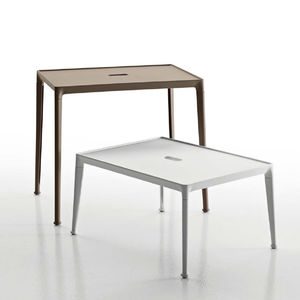 table d'appoint contemporaine
