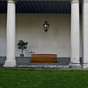 banc de jardin contemporain