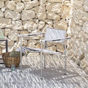chaise contemporaine 1