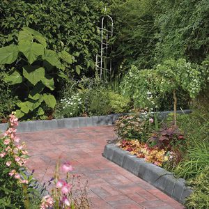 bordurette de jardin / en béton / linéaire
