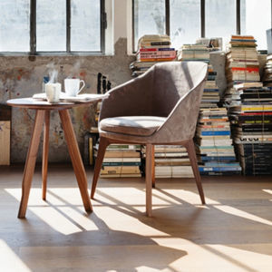 chaise contemporaine