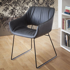 chaise contemporaine