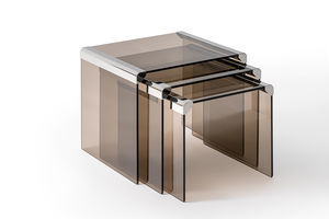 table gigogne contemporaine 1
