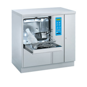 lave-ustensiles professionnel 1