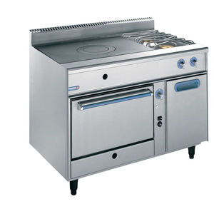 cuisinière à gaz / professionnelle