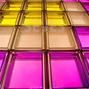 brique de verre carrée