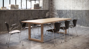 table contemporaine / en wengé / en chêne / en noyer