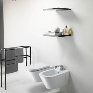 WC suspendu