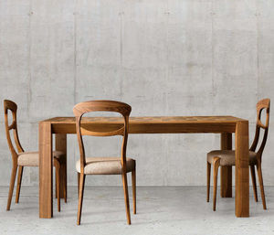 chaise contemporaine