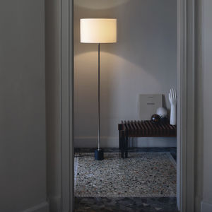 lampe sur pied