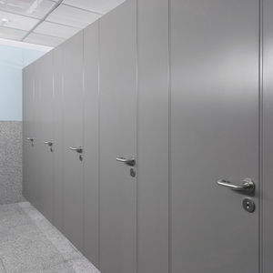 cabine sanitaire en inox 1
