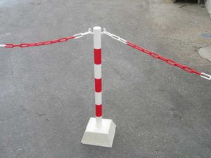 barrière de protection / en aluminium / en béton / en plastique