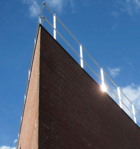 garde-corps en aluminium / à barreaux / d'extérieur / pour balcon