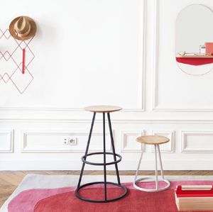 tabouret de bar contemporain / en chêne / en métal laqué