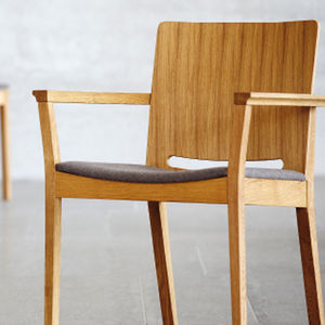 chaise contemporaine