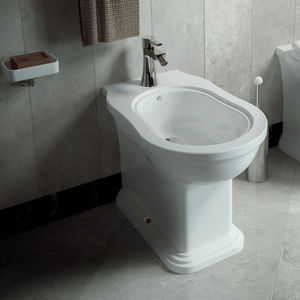 bidet en céramique