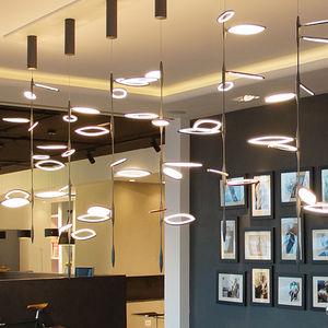 suspension / design original / en métal / en PMMA