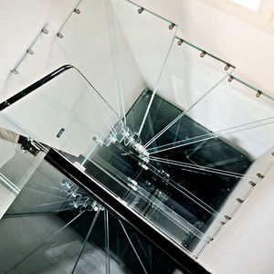 escalier demi-tournant