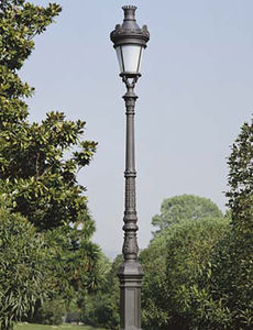 lampadaire urbain